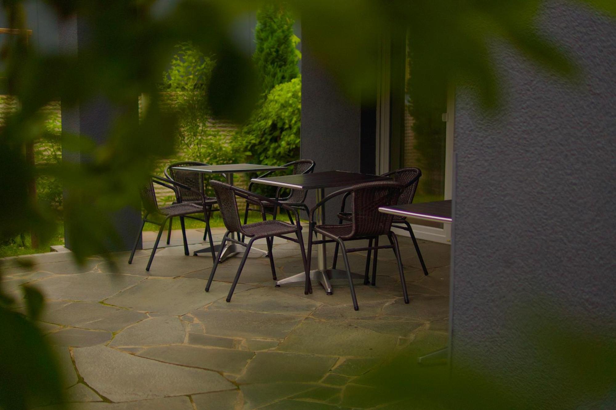 Bed & Breakfast Outlet Hotel Dettingen an der Erms Exteriér fotografie